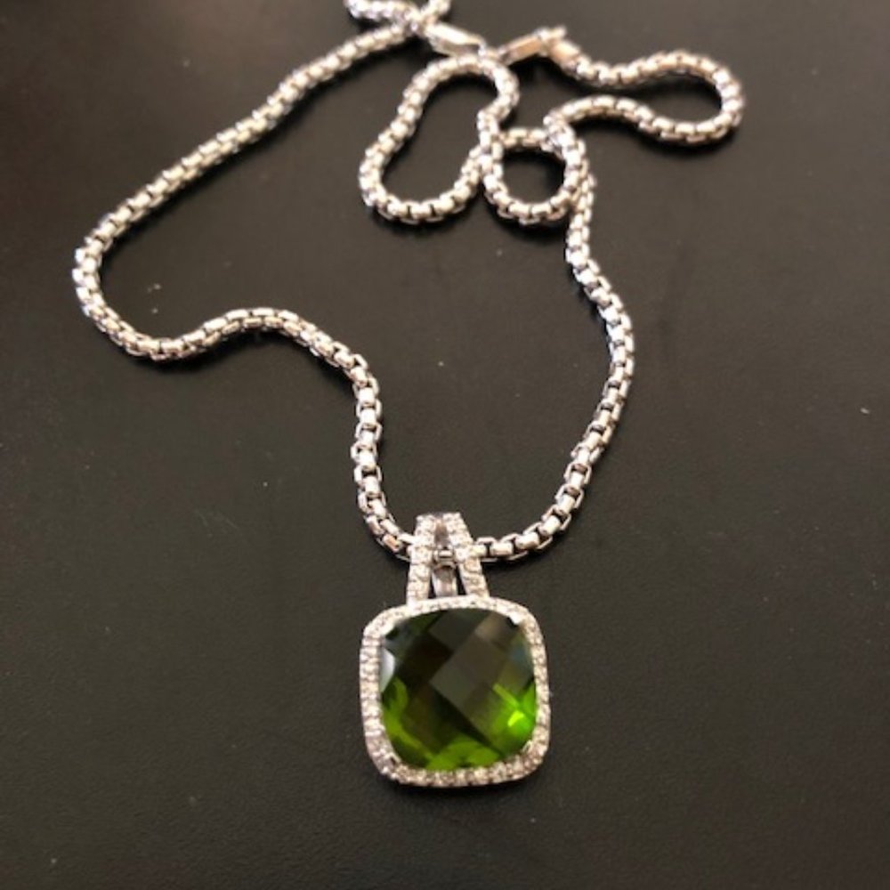 Swaroski crystal pendant